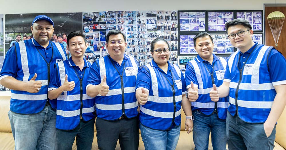 Shalom Movers team