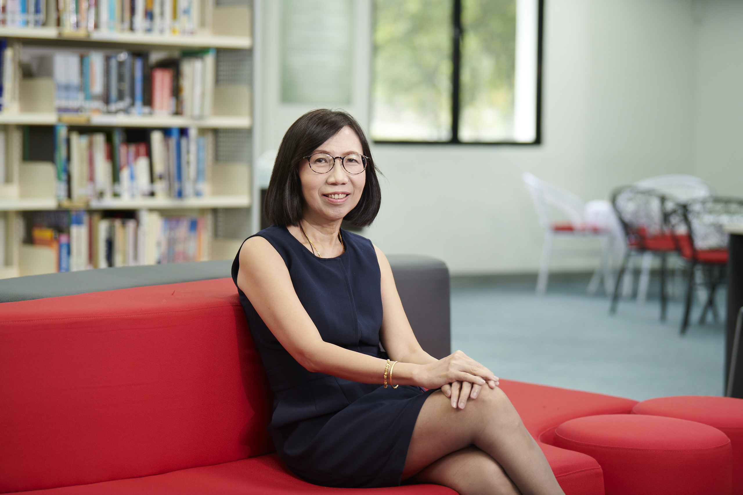 Ms Margaret Heng
